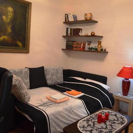 Apartment Heart Of Podgorica Bagian luar foto