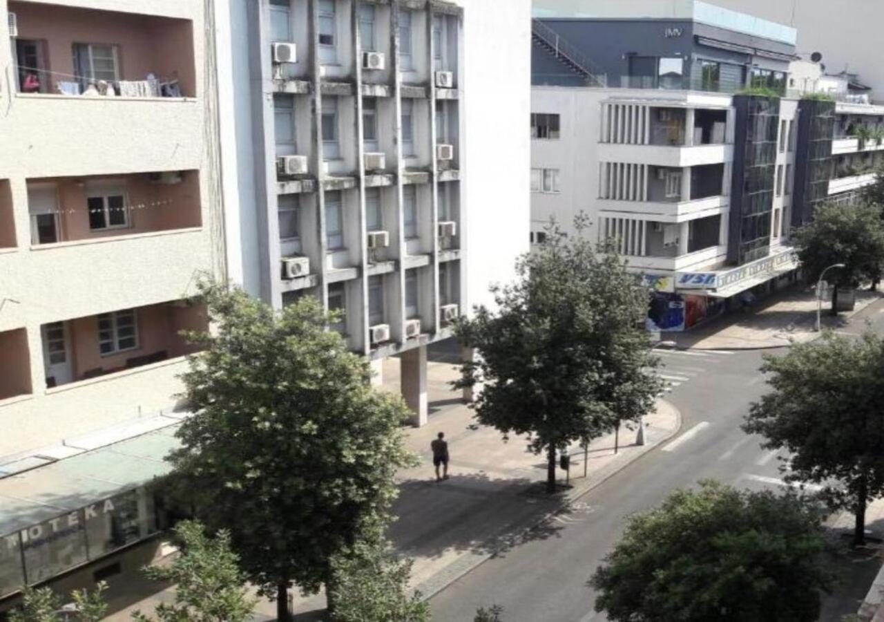 Apartment Heart Of Podgorica Bagian luar foto